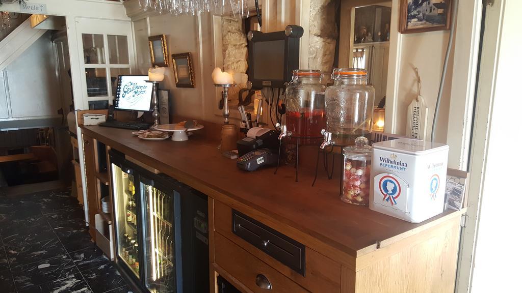 Tavern De Geulhemermolen Hotel Berg en Terblijt Eksteriør billede